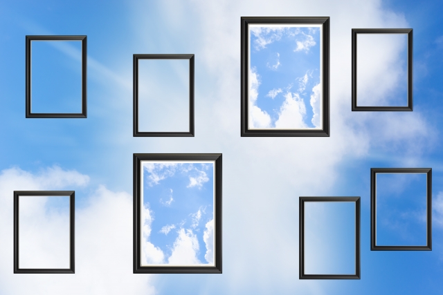 空と額縁